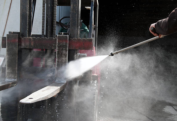 Post-Construction Pressure Washing in Boronda, CA